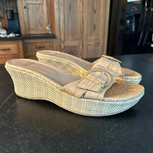 Stuart Weitzman | Buckster Croc Embossed Wedge Sandal Espradrille Tan Brown | 10